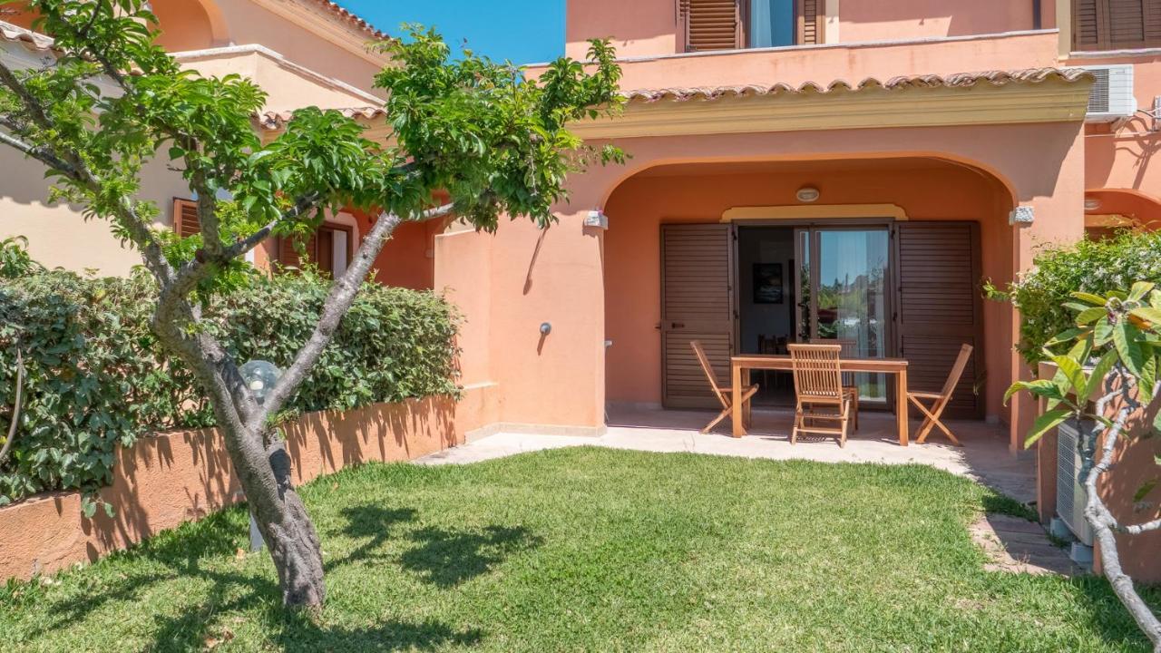 Casa Vacanza La Suaredda 산테오도로 외부 사진