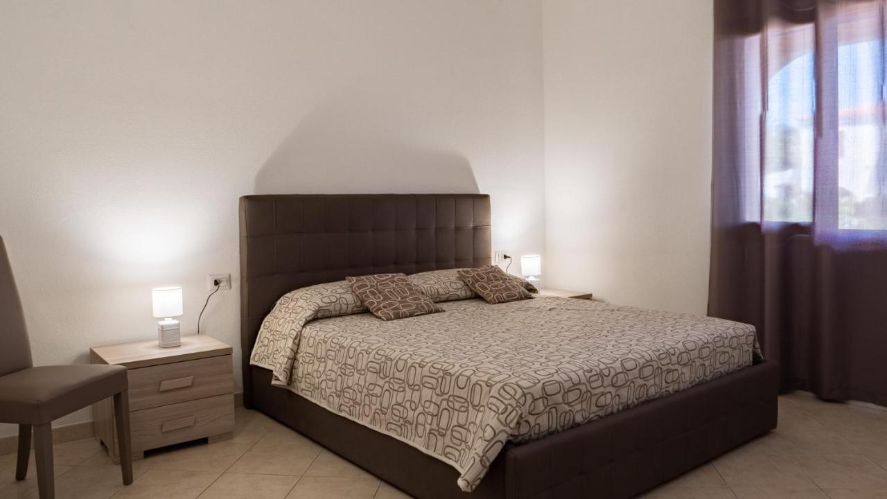 Casa Vacanza La Suaredda 산테오도로 외부 사진