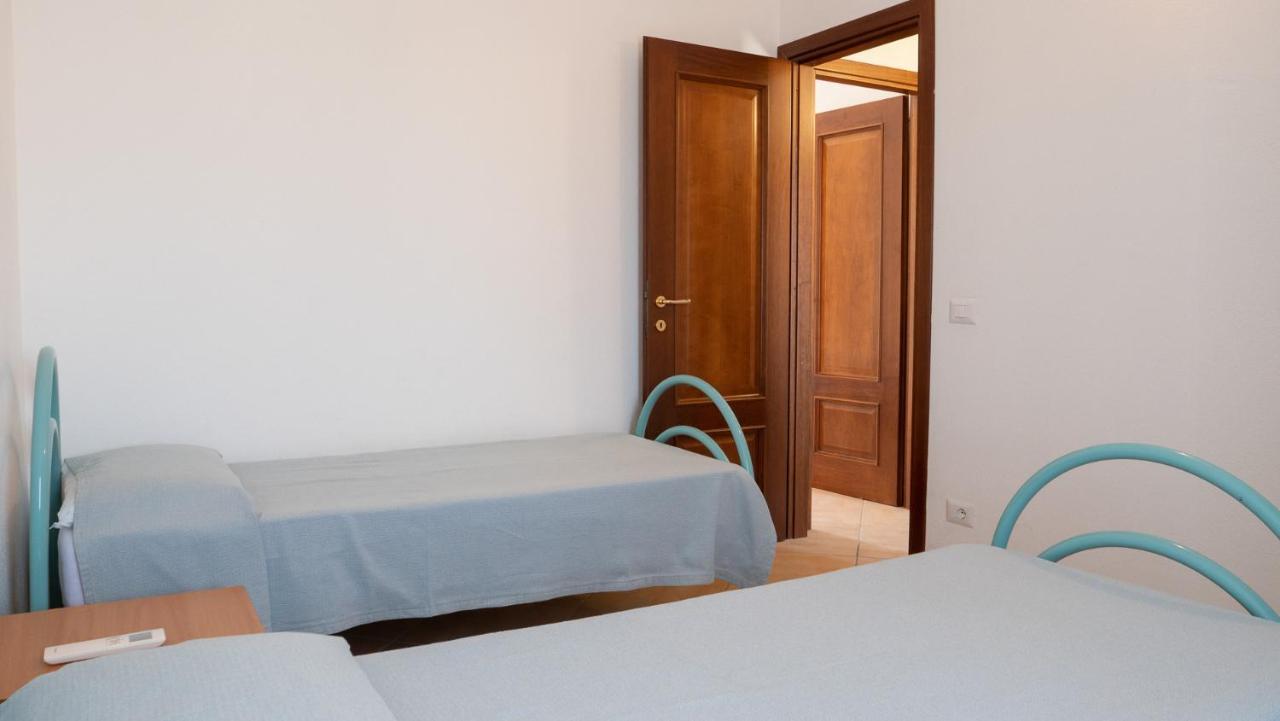 Casa Vacanza La Suaredda 산테오도로 외부 사진