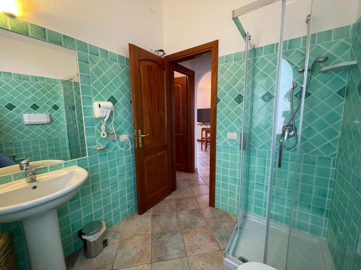 Casa Vacanza La Suaredda 산테오도로 외부 사진